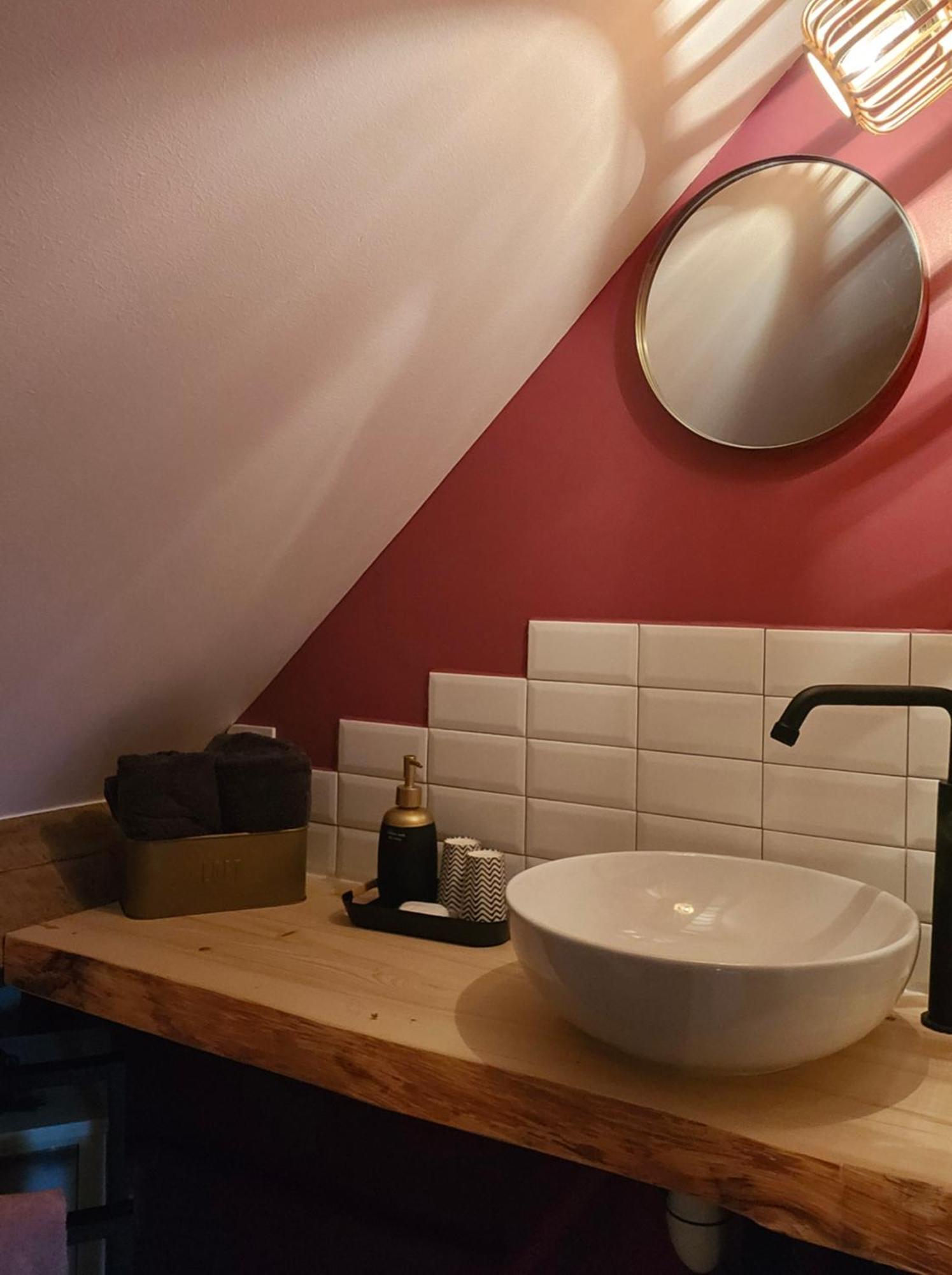Bed and Breakfast La Bergerie-En-Vexin Jambville Exterior foto